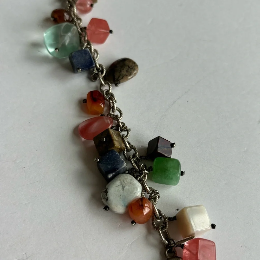 Rox bracelet made of glass & gemstones/ toggle clasp / silver tone/ 8 in length